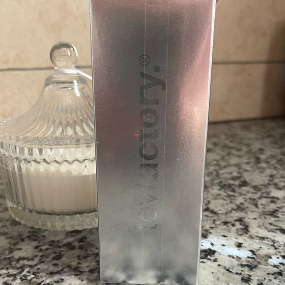 🆕️ToyFactory Oatbae Oil Makeup Remover full size - Picture 10 of 10